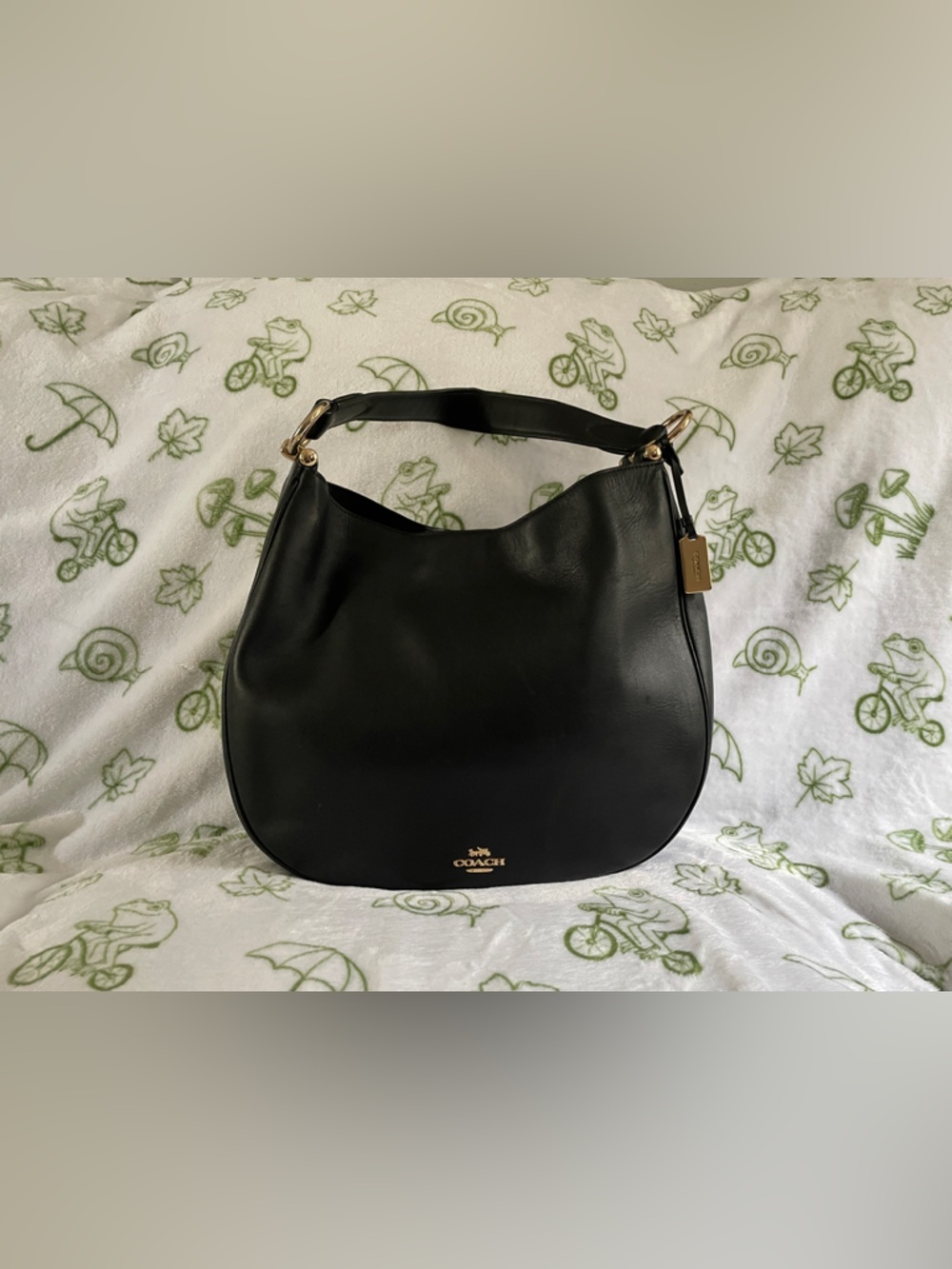 Coach Black Leather Shoulder Bag with Gold Accents / like new